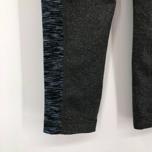 Athleta Splits Revelation Capri Stretch Athletic - Picture 2 of 8